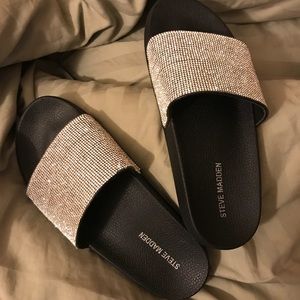 Sparkly ✨ Steve Madden slides (Size 8)